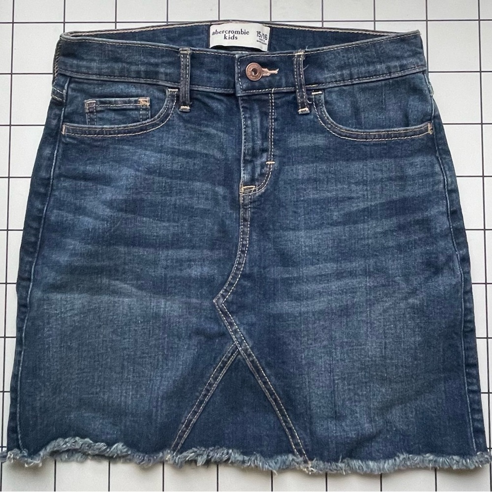 Abercrombie Kids denim skirt 15/16